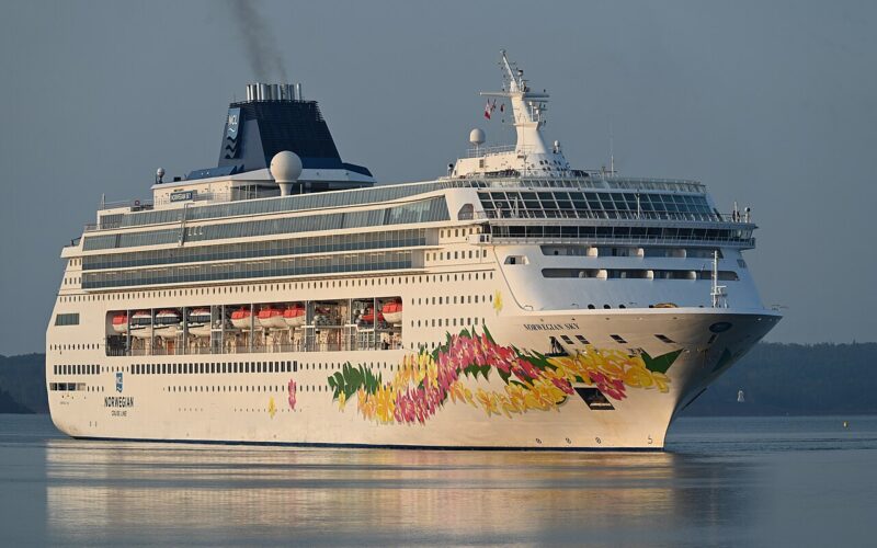 Norwegian Cruise Line ship Norwegian Sky